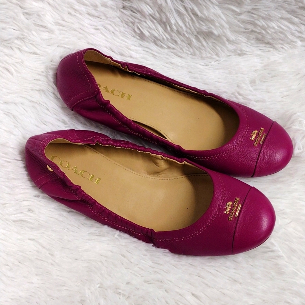 Coach Leather Ballet shoes size 7 pink